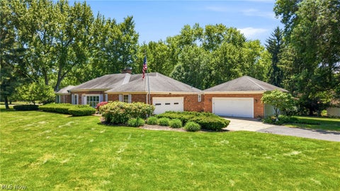 Homes For Sale - 65 Redfern Drive<br/> Trumbull County, Youngstown, OH 44505