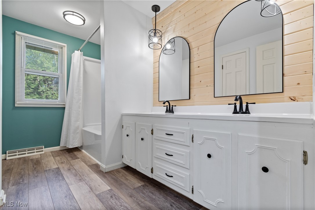 North West Hills - Residential