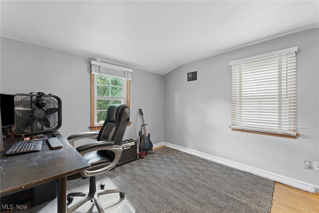 S H Kleinman Realty Cos Roseh - Residential
