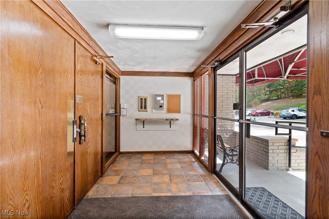 Whispering Heights Condo - Residential