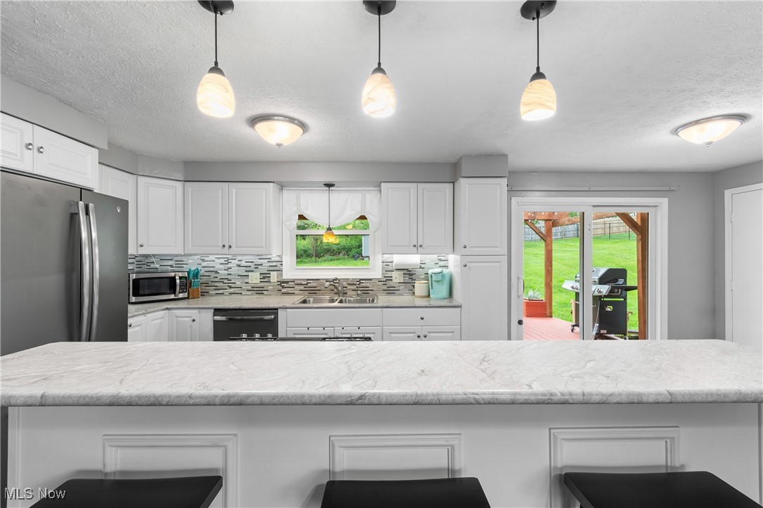 8574 Greenleaf Circle, Canal Fulton, Ohio image 10