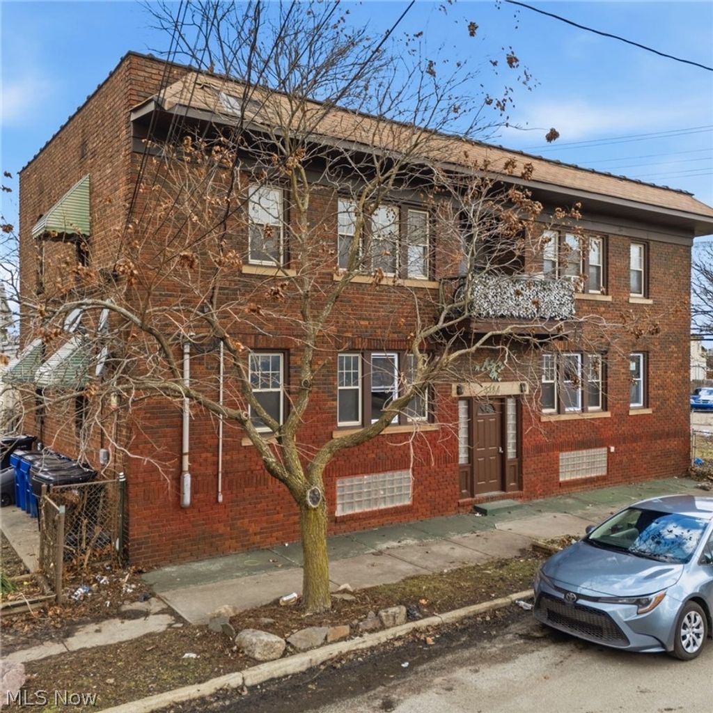 Photo of 3384 W 63rd Street, Cleveland, OH 44102 (MLS # 5189114)