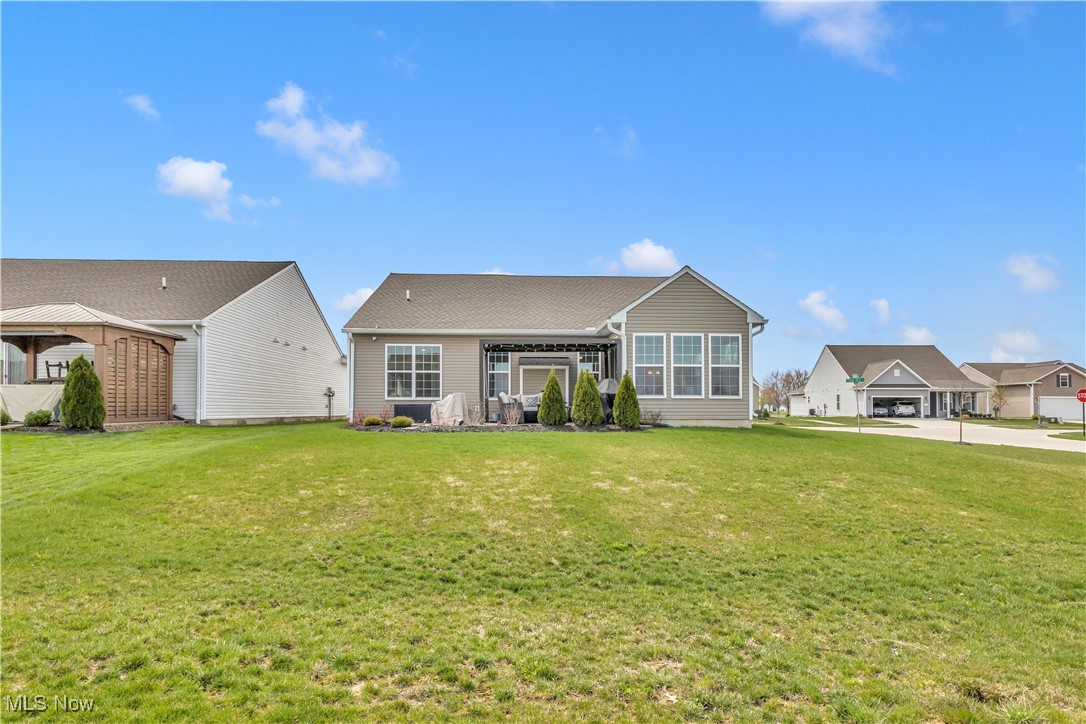 806 Cedar Crest Drive, Elyria, Ohio image 32
