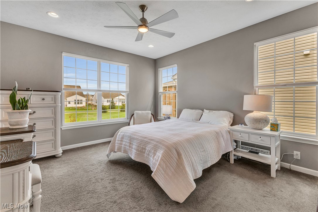 806 Cedar Crest Drive, Elyria, Ohio image 14