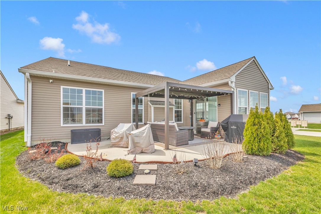 806 Cedar Crest Drive, Elyria, Ohio image 31