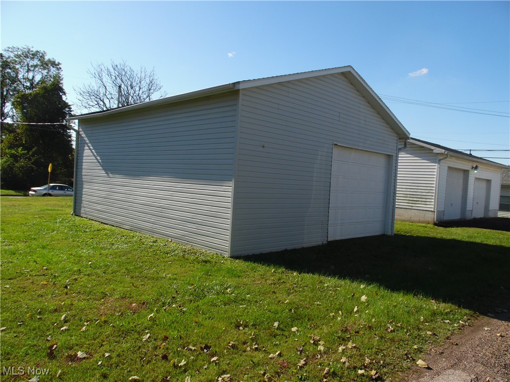 Riley Druse Add - Land