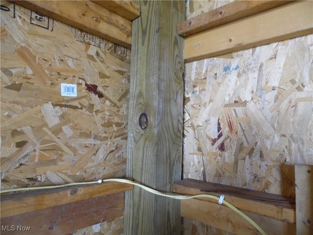 Riley Druse Add - Land