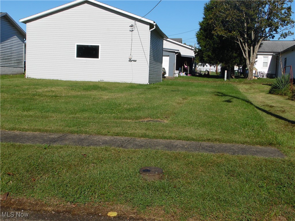 Riley Druse Add - Land