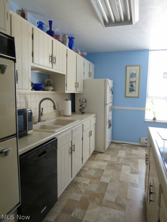 Silver Lake Towers Condo - Residential