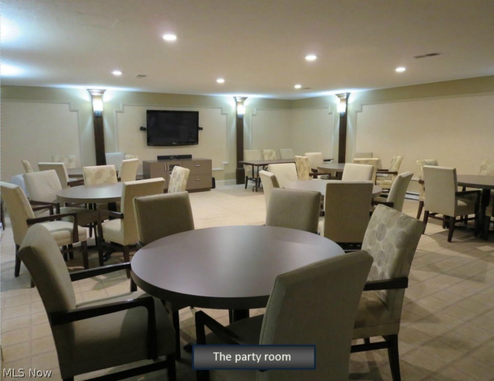 Silver Lake Towers Condo - Residential