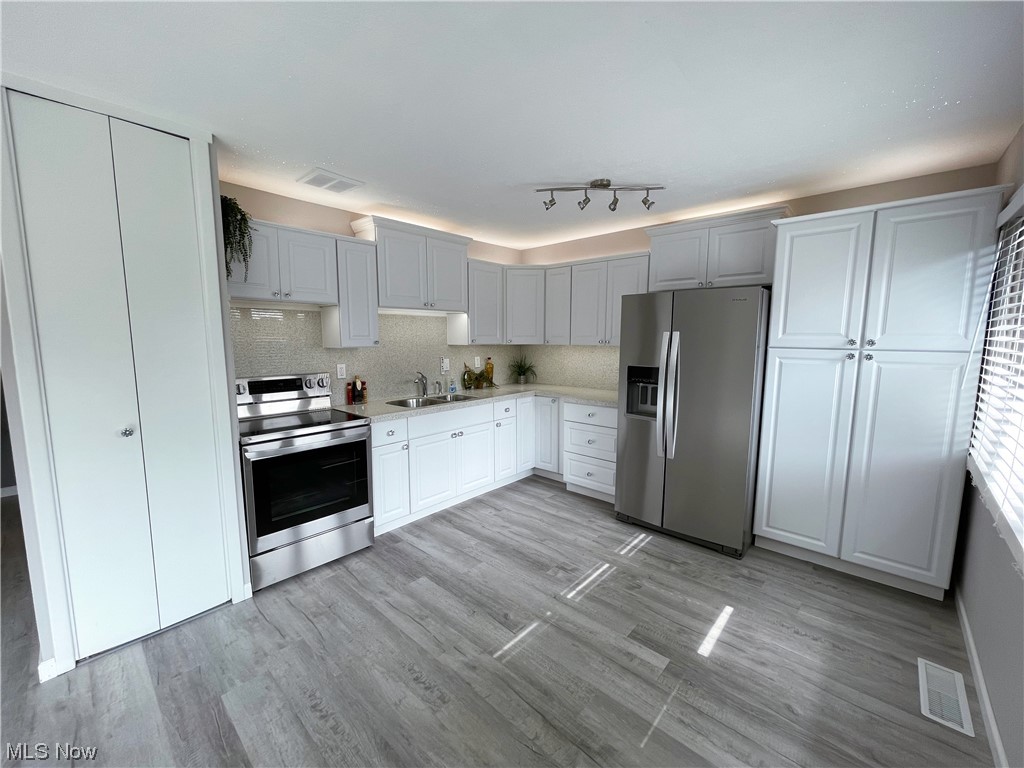 Grnfld Vilalt - Residential