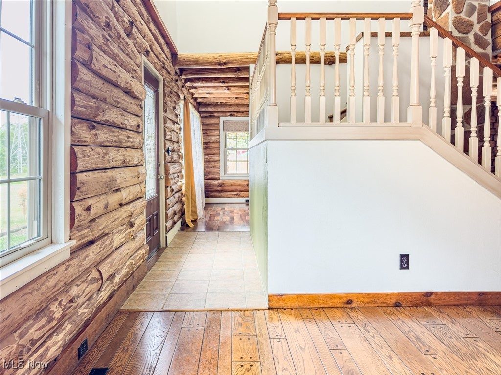 1438 State Route 213