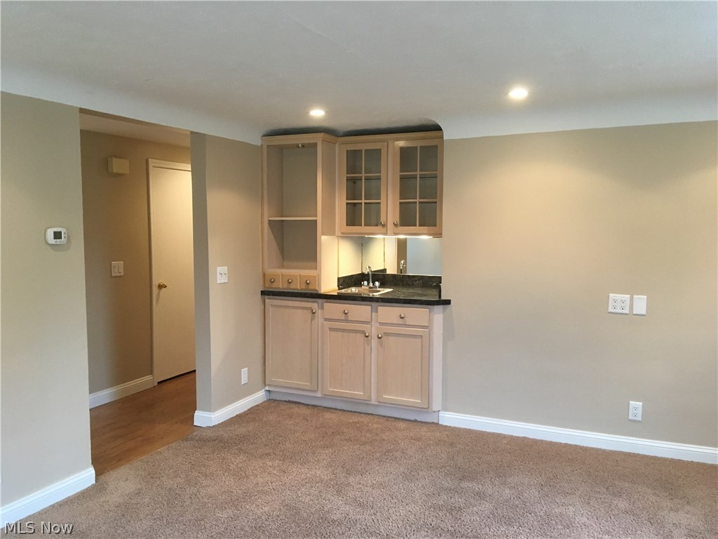 Willoughby Hills Village 03 - Residential