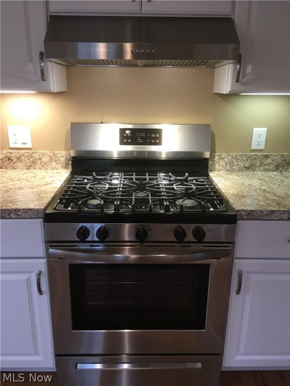 Willoughby Hills Village 03 - Residential