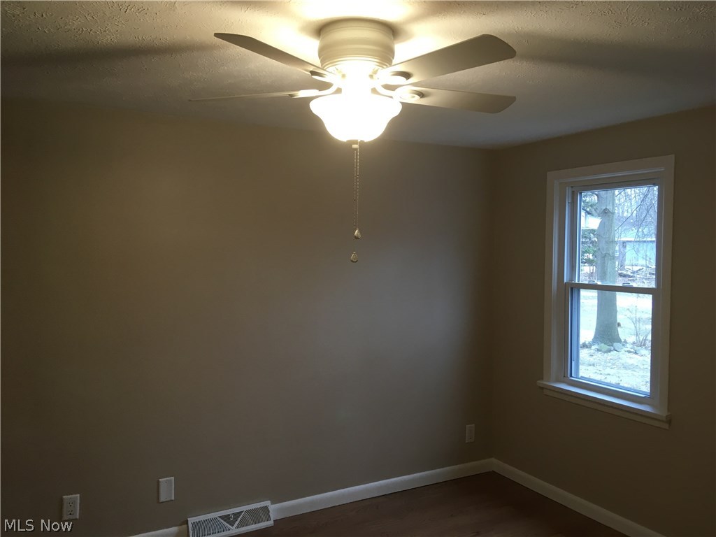 Willoughby Hills Village 03 - Residential