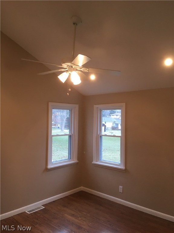 Willoughby Hills Village 03 - Residential