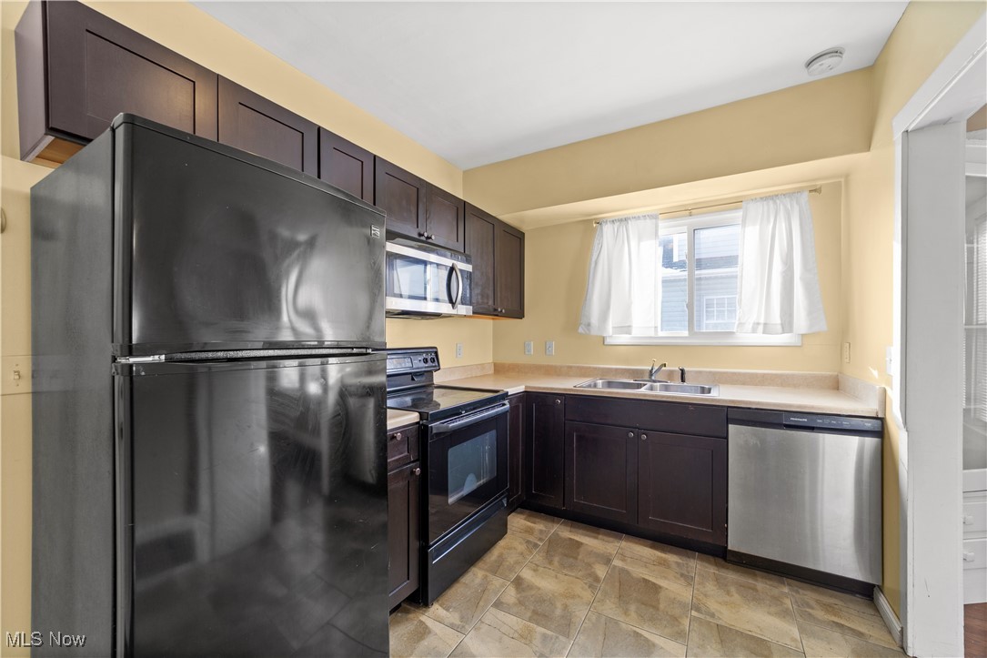 Awagar - Residential Income