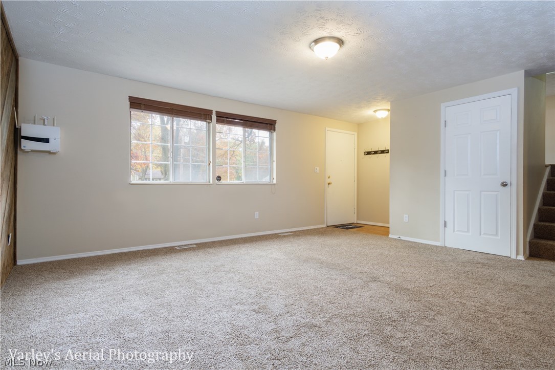 Oakview Manor - Residential
