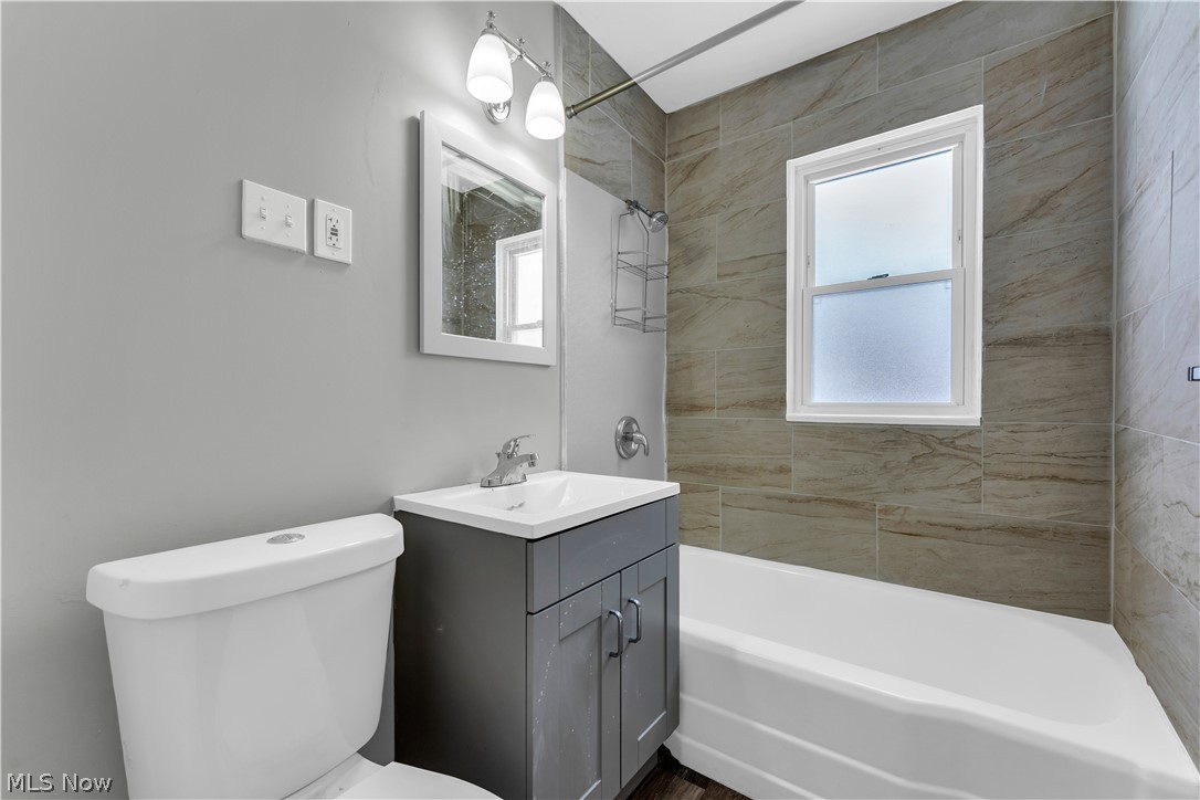 Waid & Duffeys Ctr Hwy Al - Residential Lease