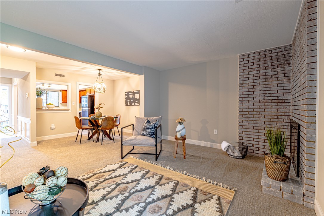 Oak Knolls Condo - Residential