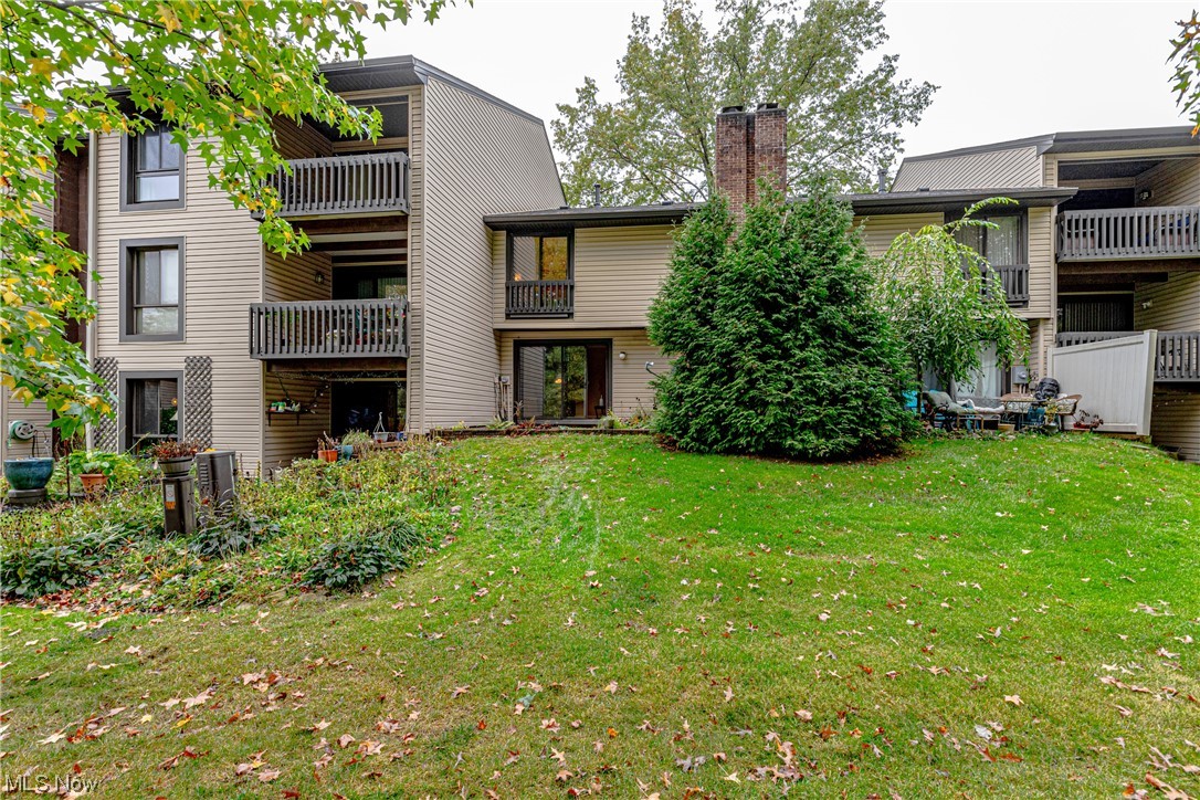 Oak Knolls Condo - Residential