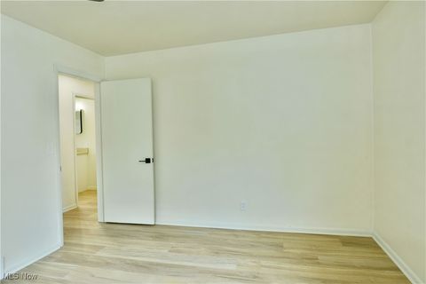 Tiny photo for 1524 Vernon Avenue NW, Warren, OH 44483 (MLS # 5179105)