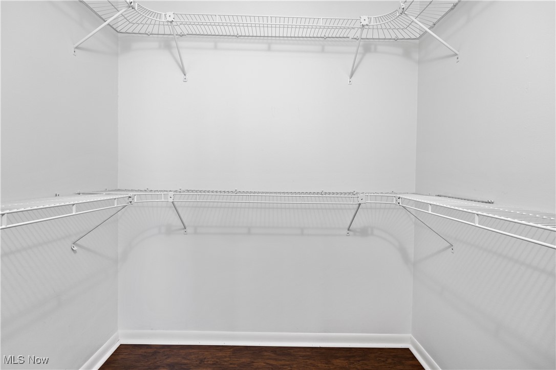 Meridian Condo - Residential