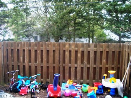 Wedgewood Condo - Residential