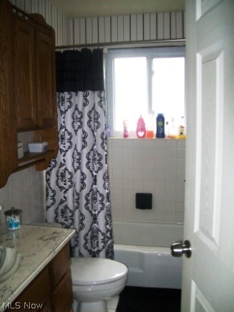 Wedgewood Condo - Residential