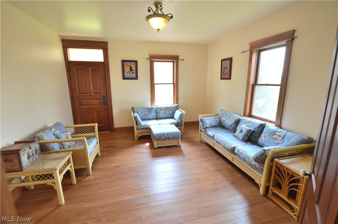 Evans-Sacui 01 - Residential