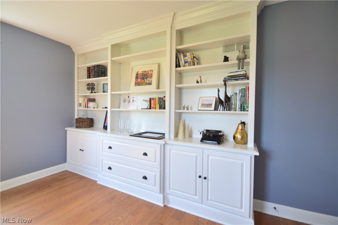 Evans-Sacui 01 - Residential