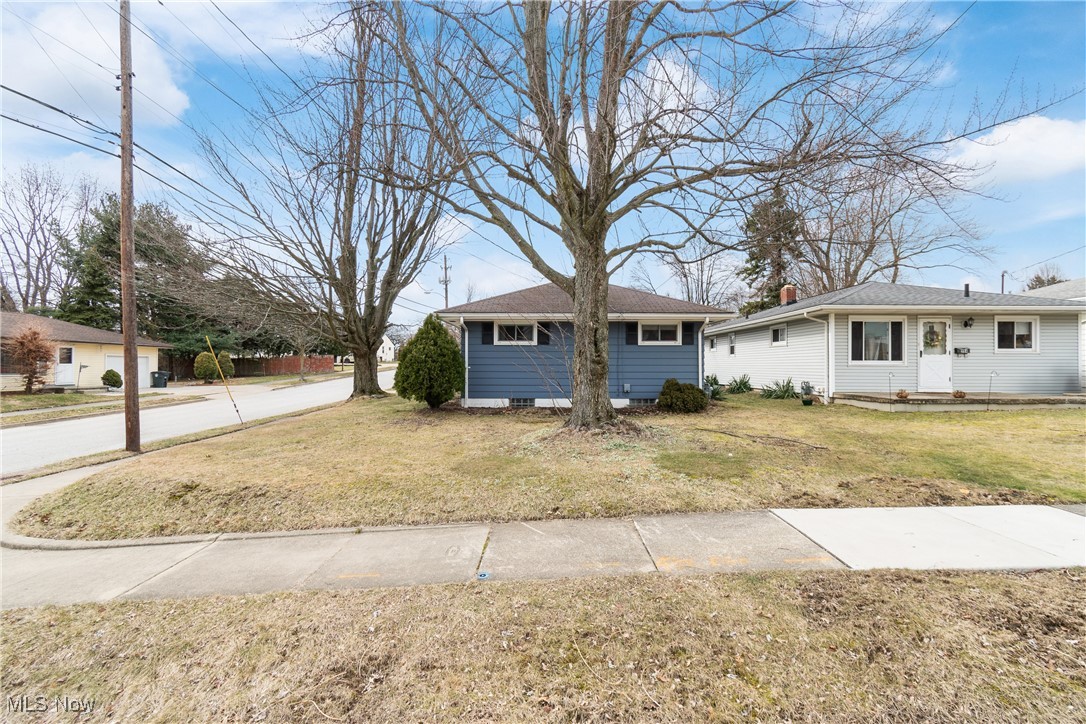 2001 Quayle Drive, Akron, Ohio image 30