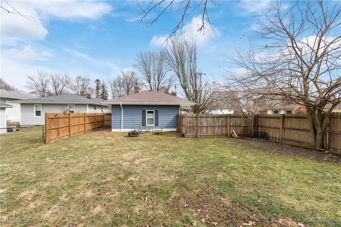 2001 Quayle Drive, Akron, Ohio image 27