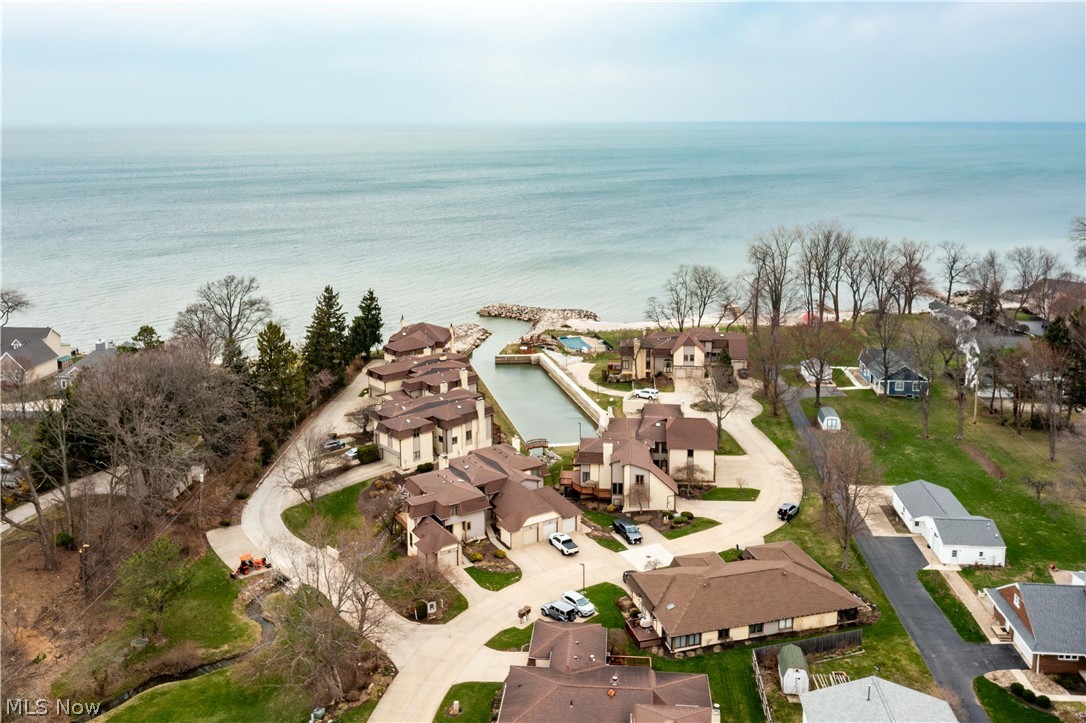 Compass Rose - Residential