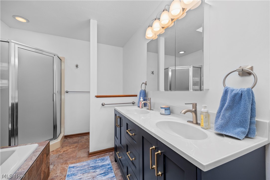 Compass Rose - Residential