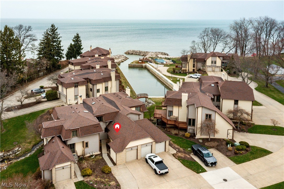 Compass Rose - Residential