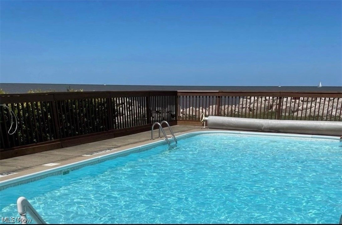 Compass Rose - Residential