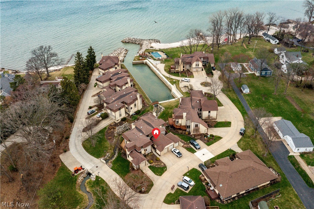 Compass Rose - Residential