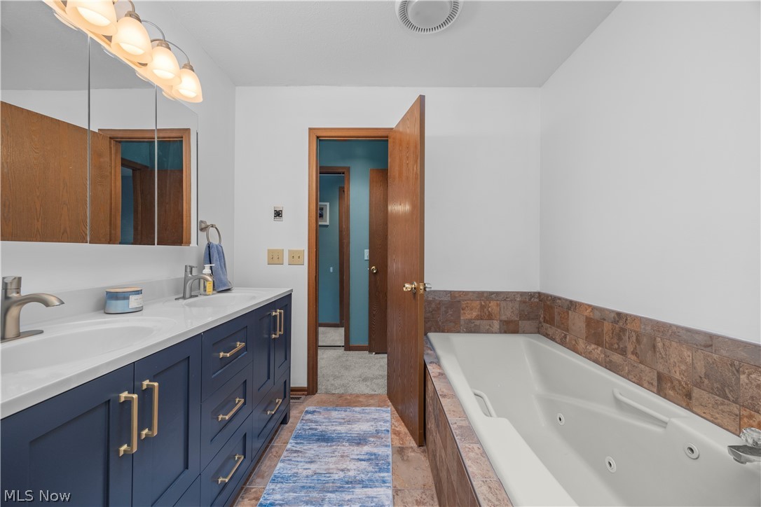 Compass Rose - Residential