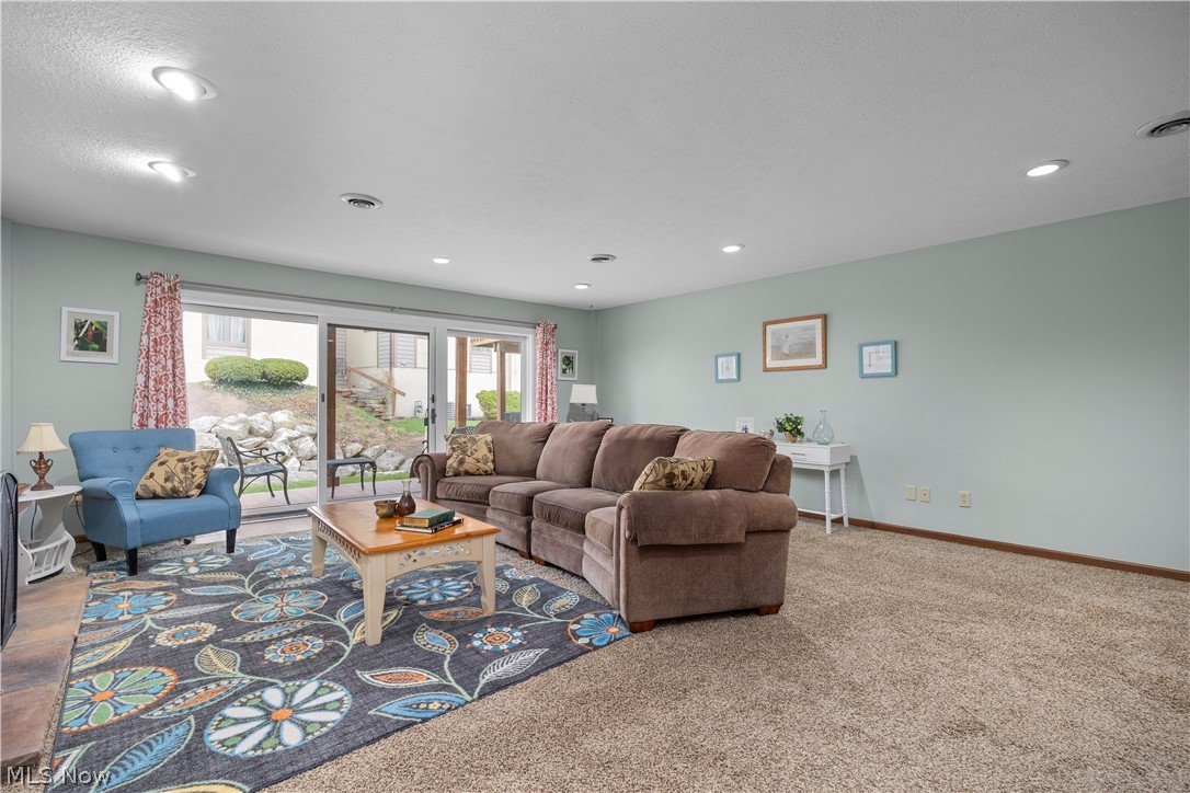 Compass Rose - Residential