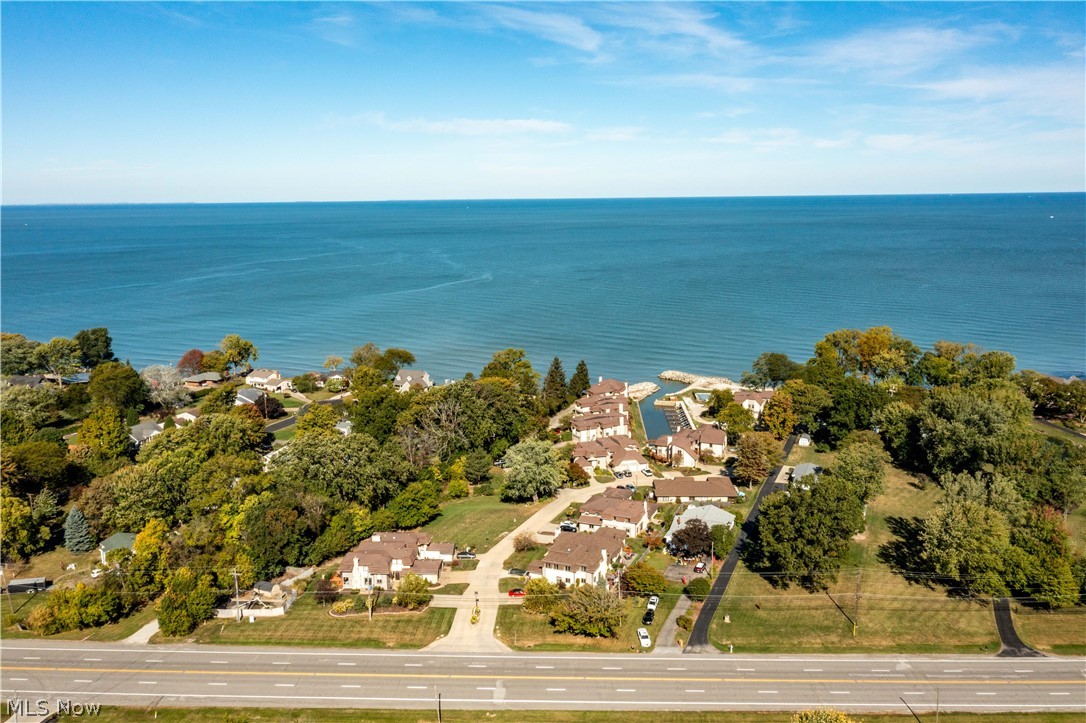 Compass Rose - Residential