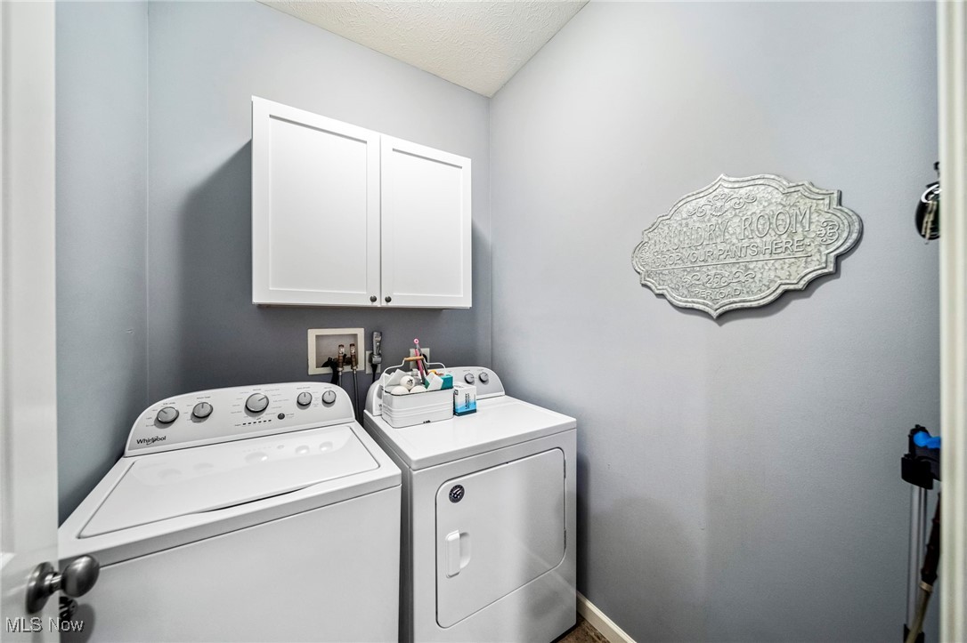8750 Wild Flower Way, Mentor, Ohio image 28
