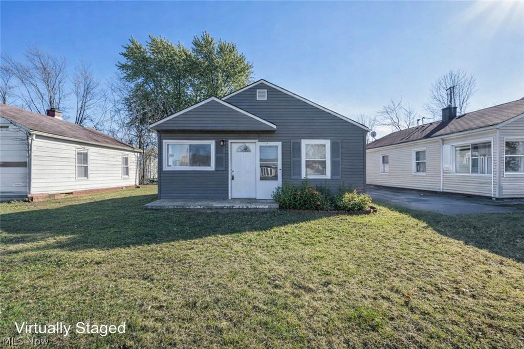Photo of 12309 Brookfield Avenue, Cleveland, OH 44135 (MLS # 5194803)