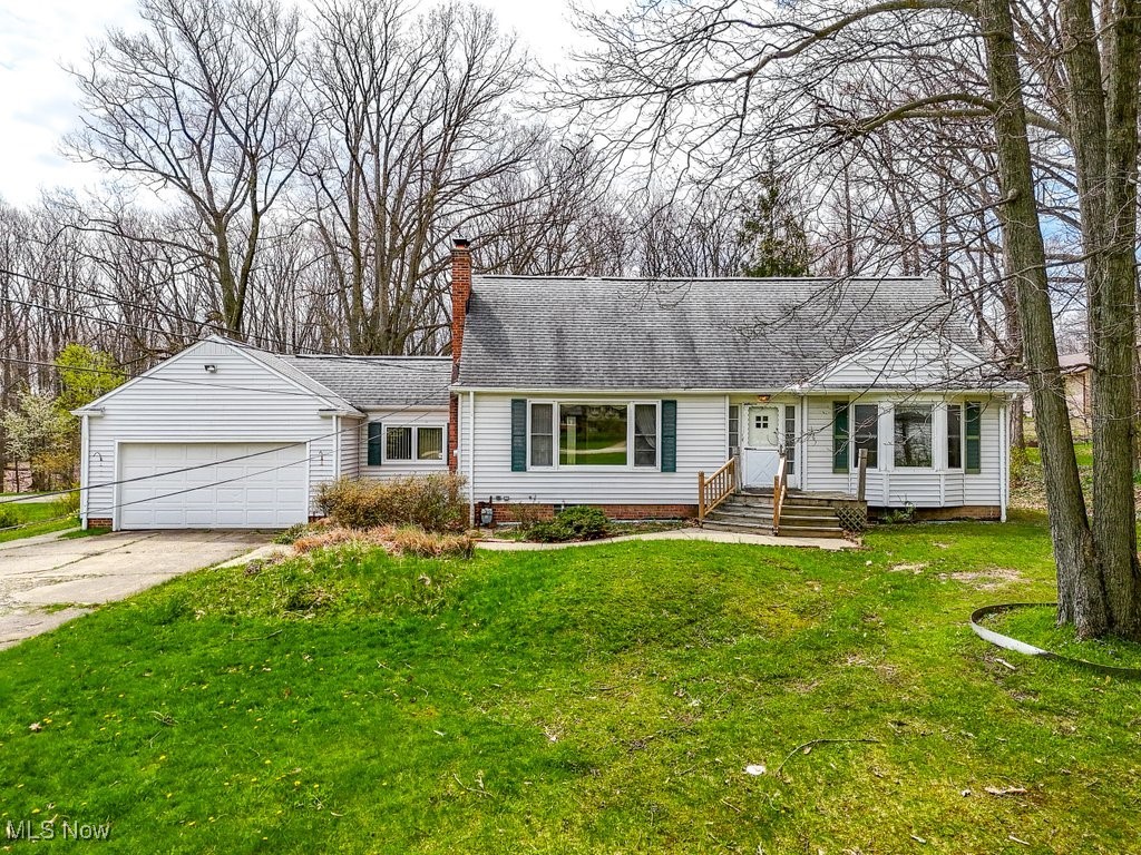 5000 Eastview Drive, Independence, Ohio image 1
