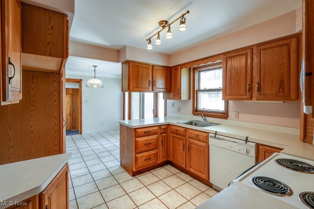 5000 Eastview Drive, Independence, Ohio image 11