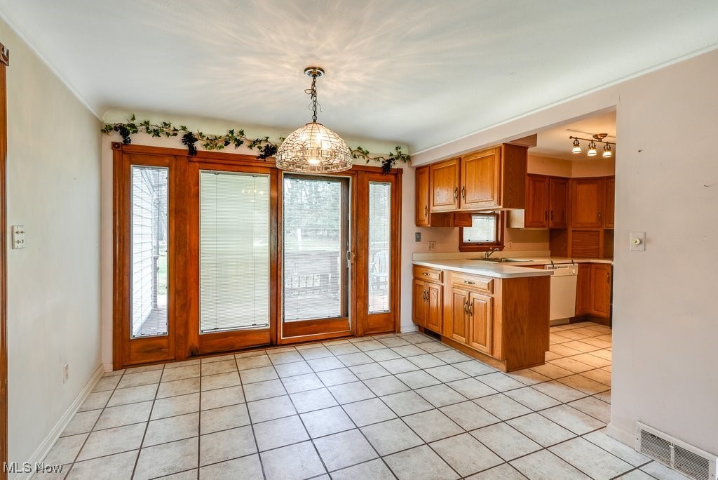 5000 Eastview Drive, Independence, Ohio image 7