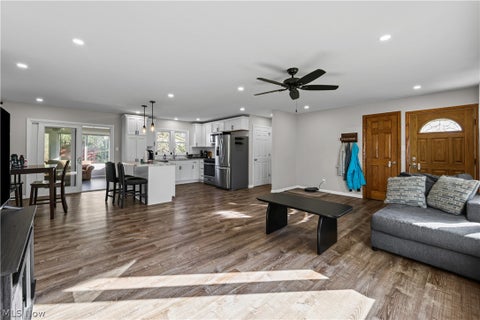 Tiny photo for 3267 Nidover Drive, Akron, OH 44312 (MLS # 5255270)