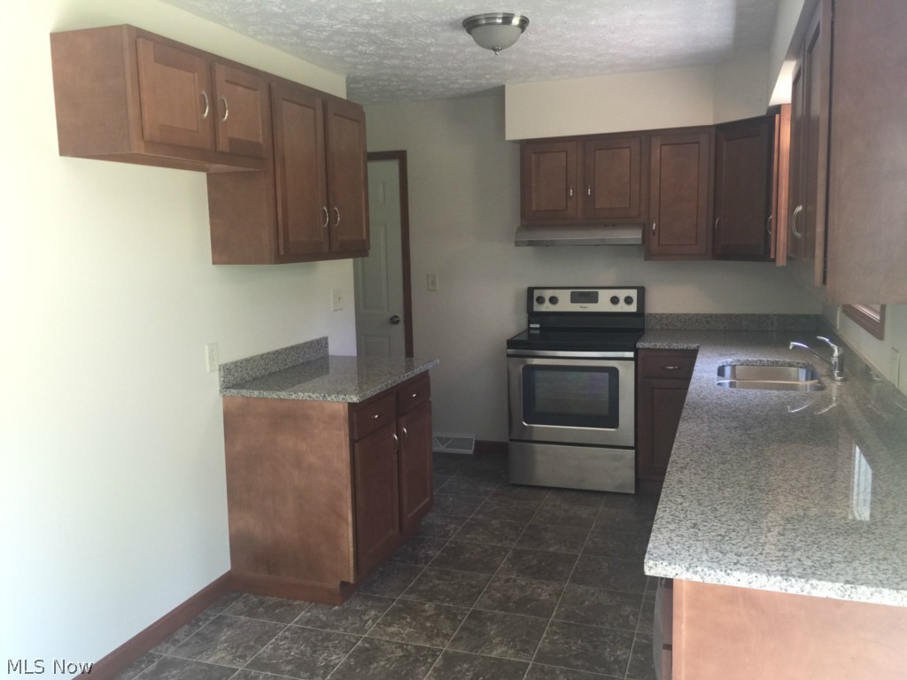 Alpine Vly Estates 1st Add - Residential