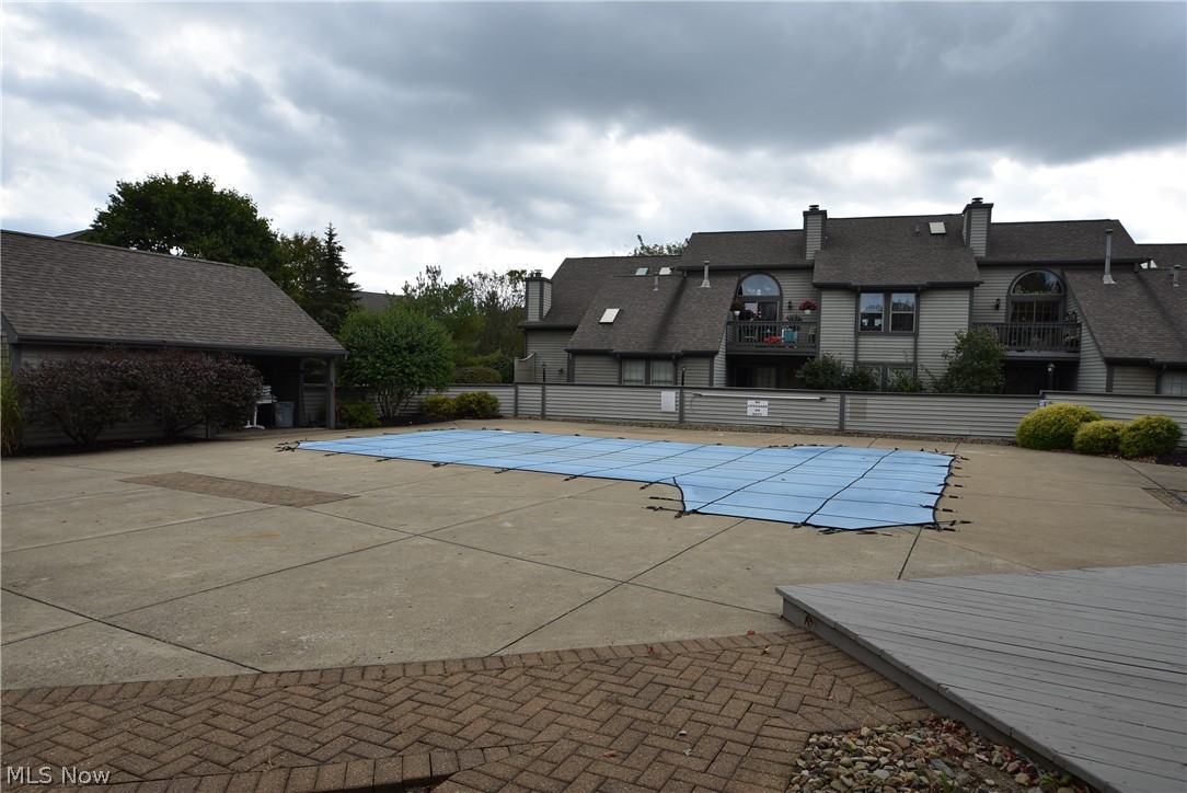 Arrowhead Bay Condos - Residential