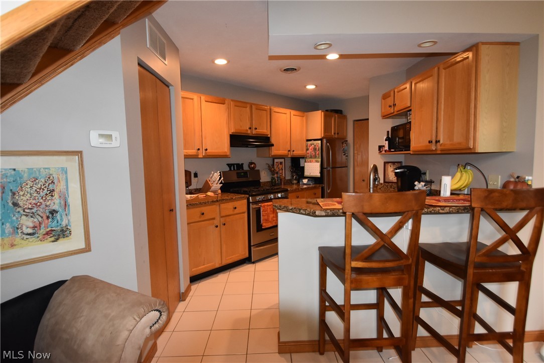 Arrowhead Bay Condos - Residential